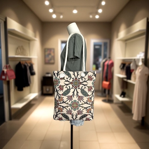 NWT Embroidered Canvas Boho Bohemian Tote Bag - Cream and Multicolor! - Picture 3 of 5